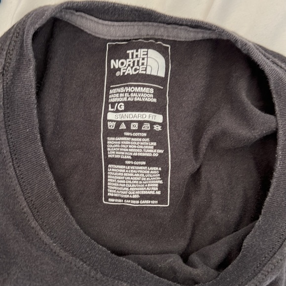 The North Face Short Sleeve Gray T shirt - Picture 3 of 4